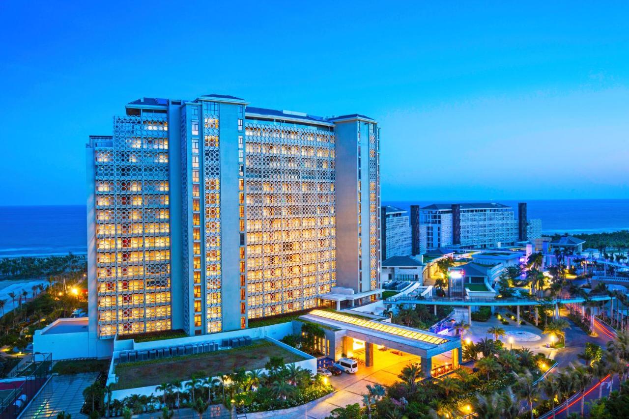 Aloha Oceanfront Suite Resort Lingshui (Hainan) Exterior photo