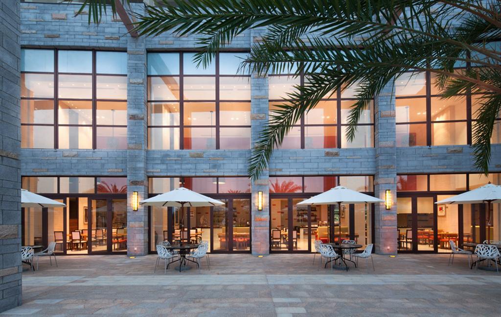Aloha Oceanfront Suite Resort Lingshui (Hainan) Exterior photo